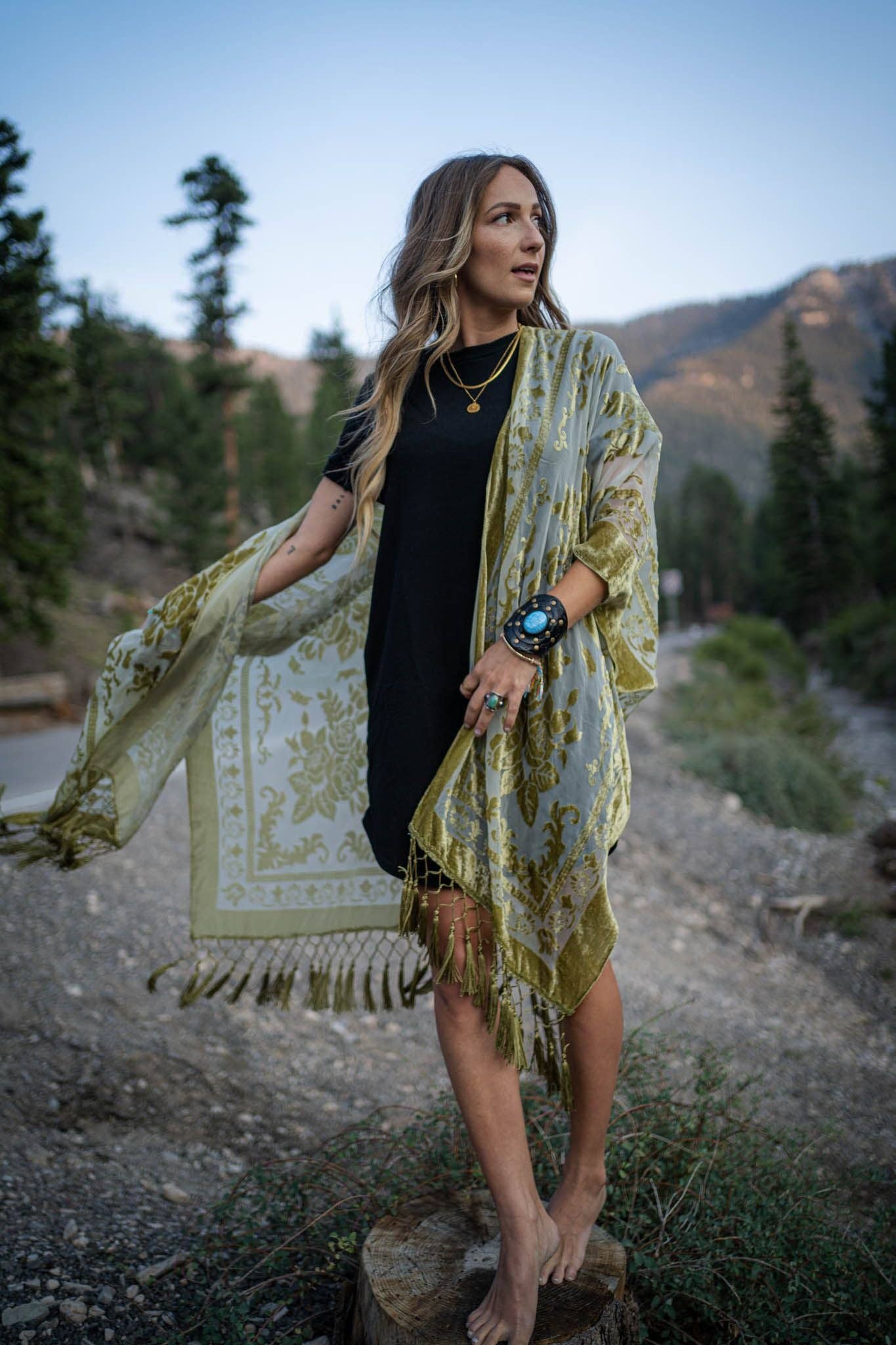 Winter Favorite: Crushin' On You Velvet Kimono - Olive