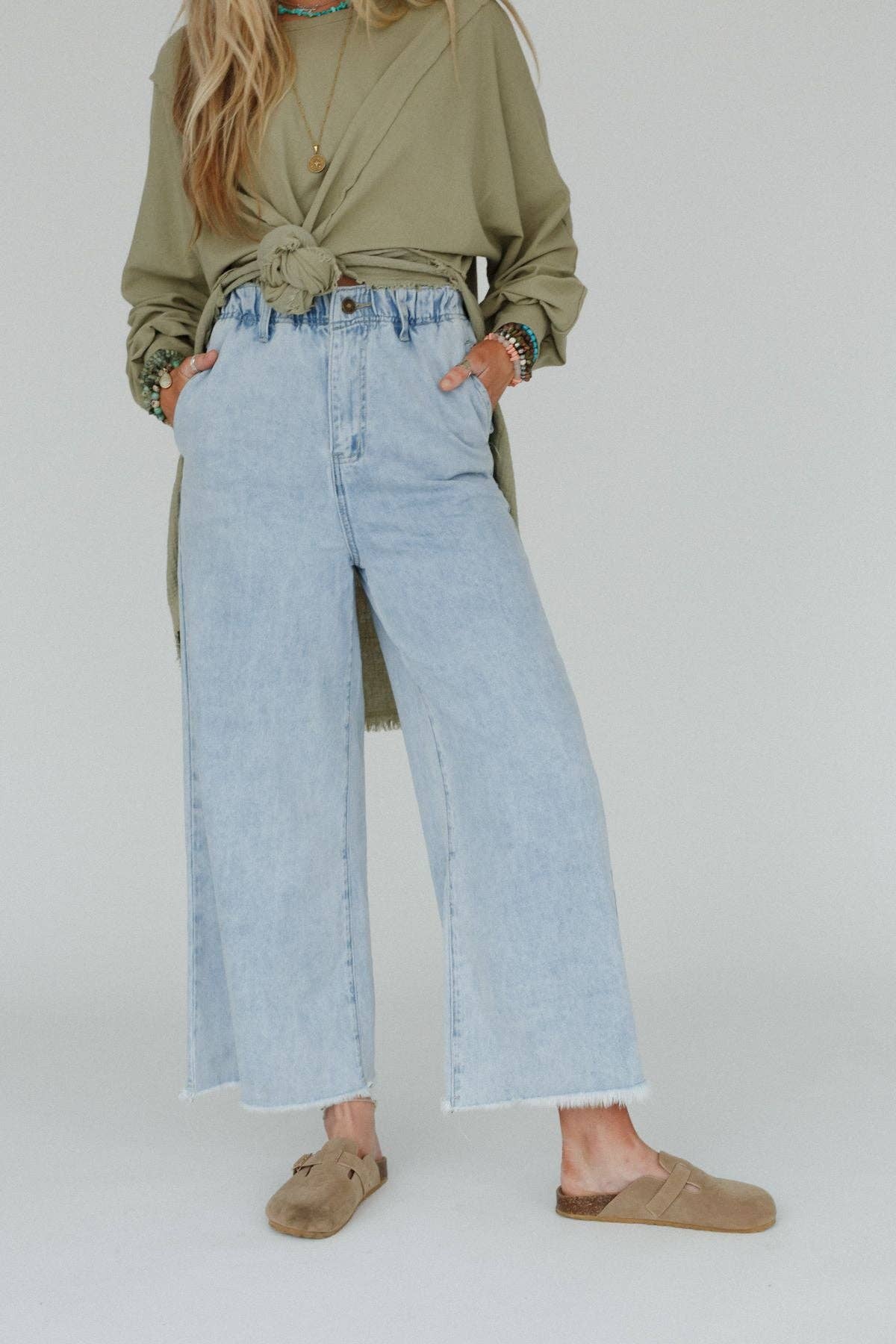 Simply You Wide Leg Jeans - Light Wash
