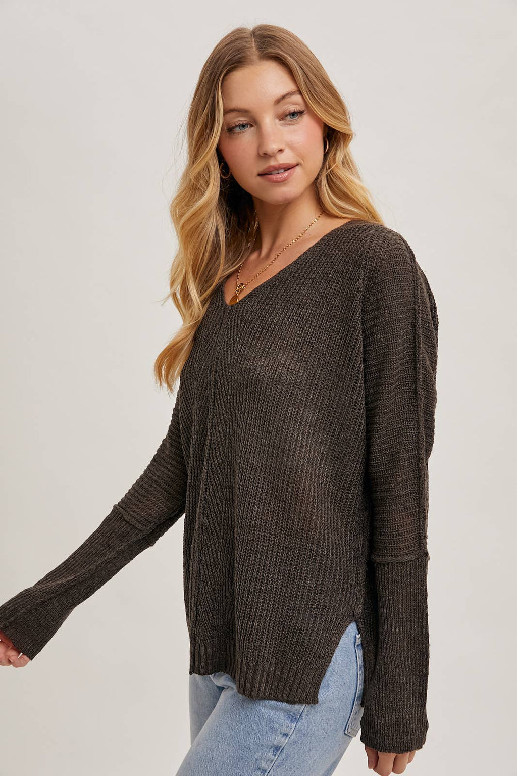 SHEER LOOSEFIT V-NECK KNIT SWEATER PULLOVER