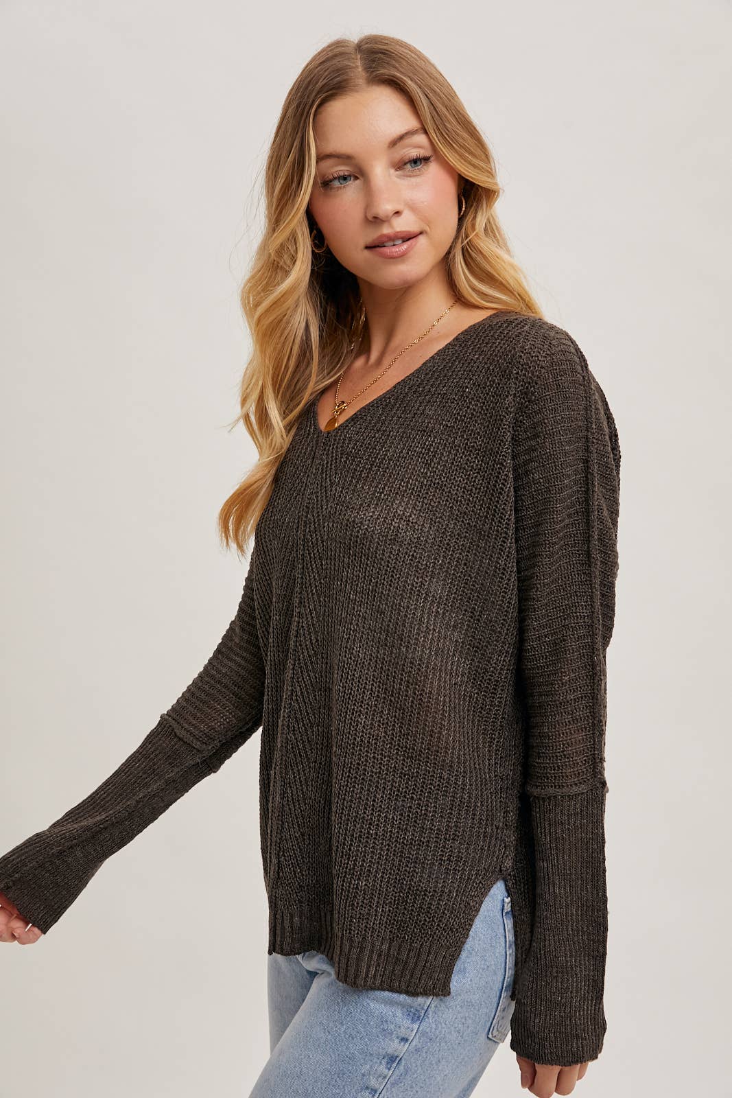 SHEER LOOSEFIT V-NECK KNIT SWEATER PULLOVER