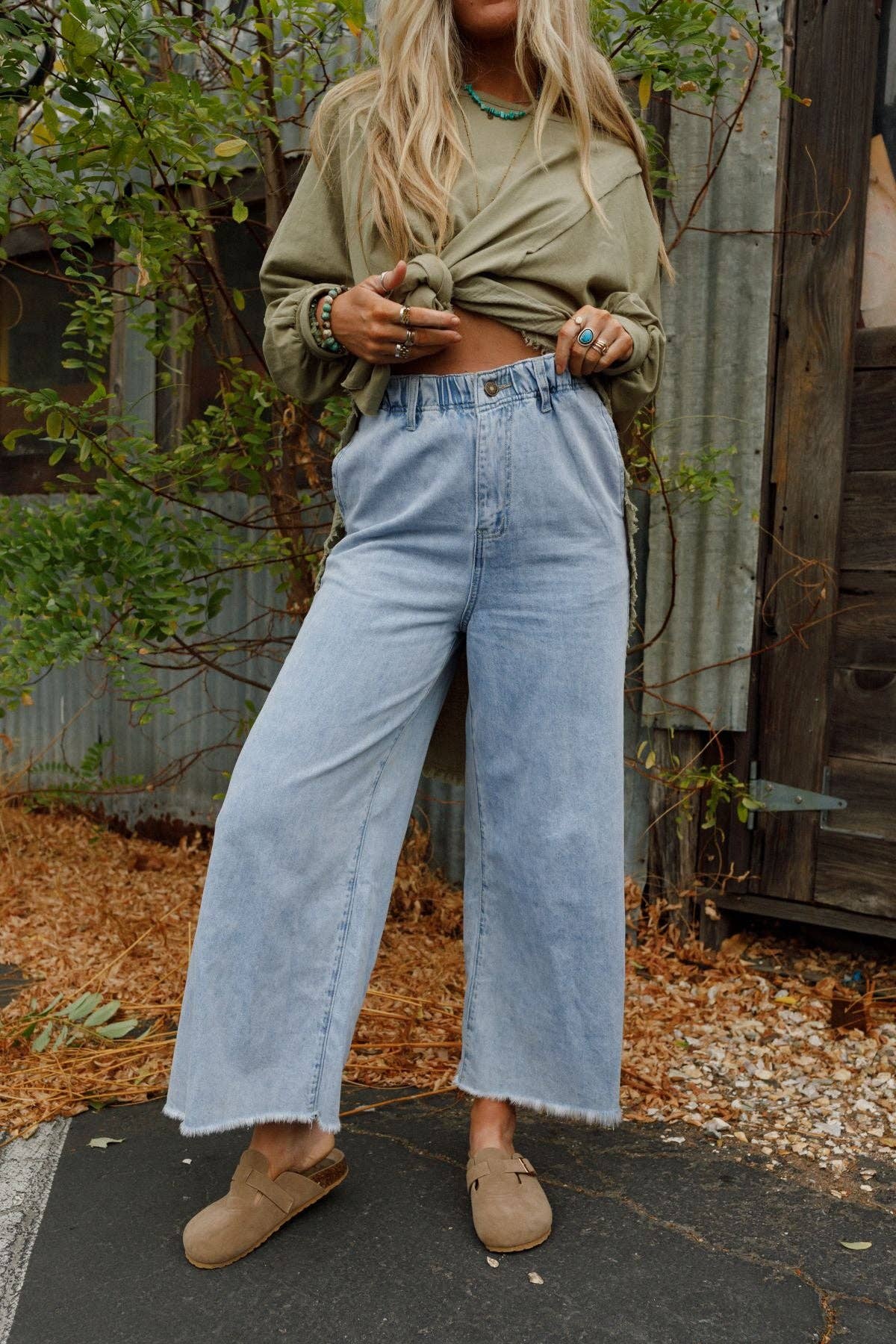 Simply You Wide Leg Jeans - Light Wash