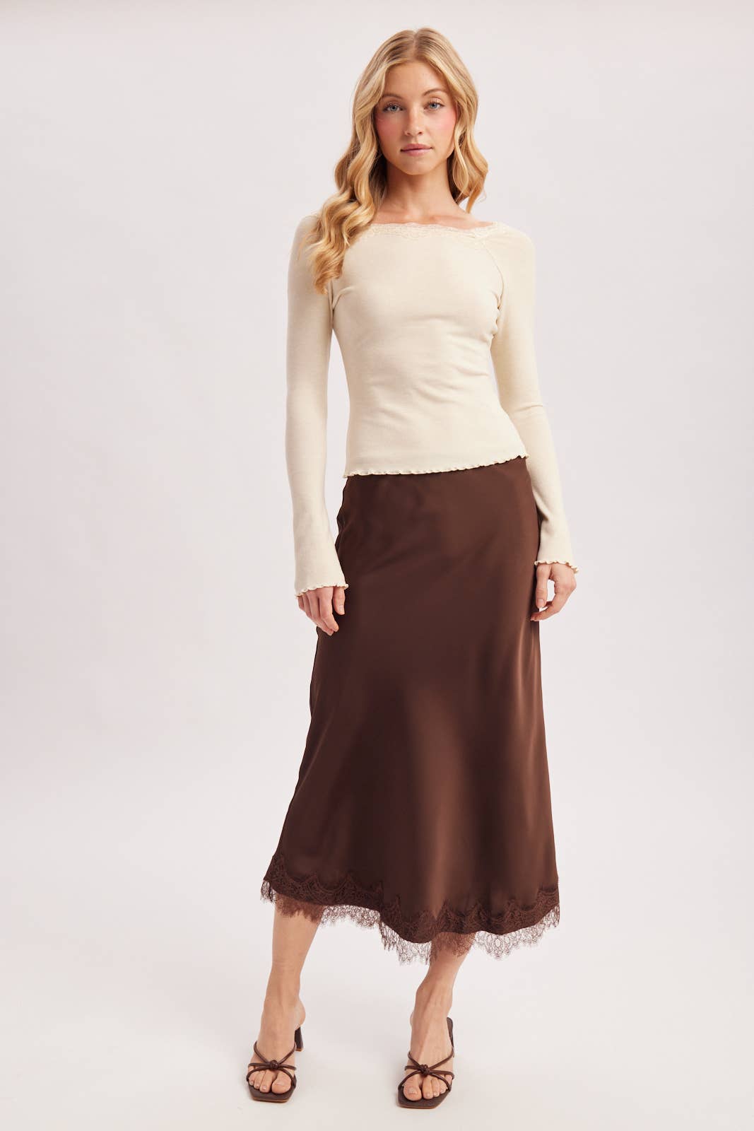 LACE TRIM SQUARE & BOAT NECK 2-WAY KNIT TOP