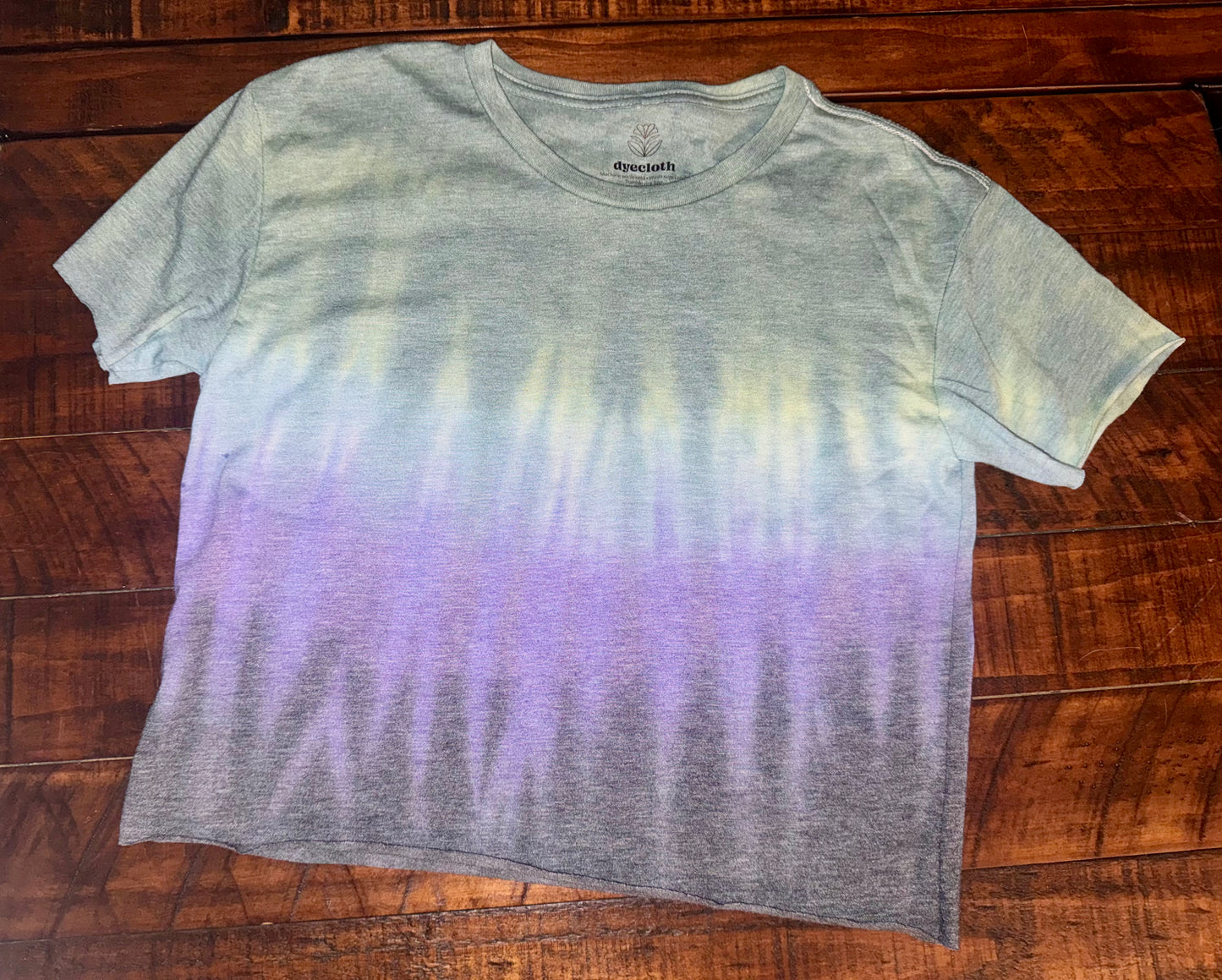 Trillium Cropped Festival T-Shirt