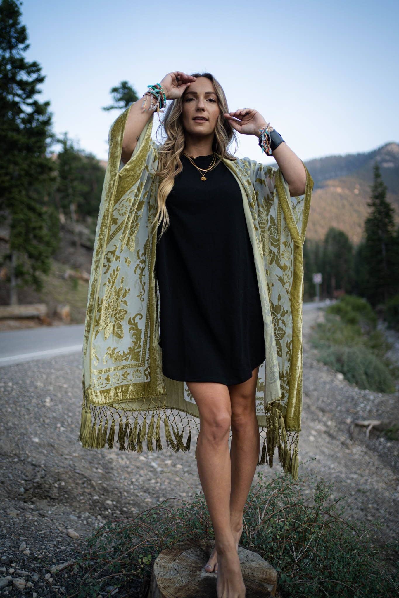 Winter Favorite: Crushin' On You Velvet Kimono - Olive