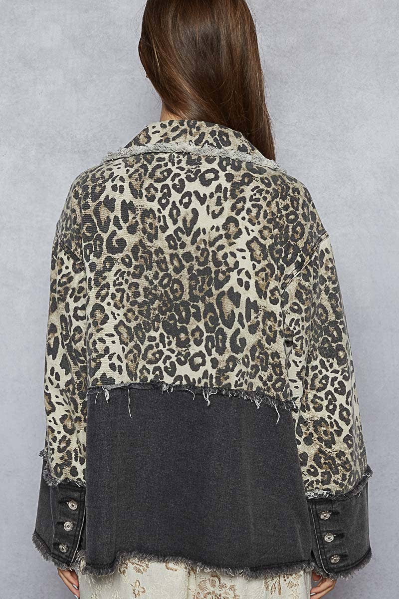 V-neck long sleeve crochet patch printed twill woven jacket