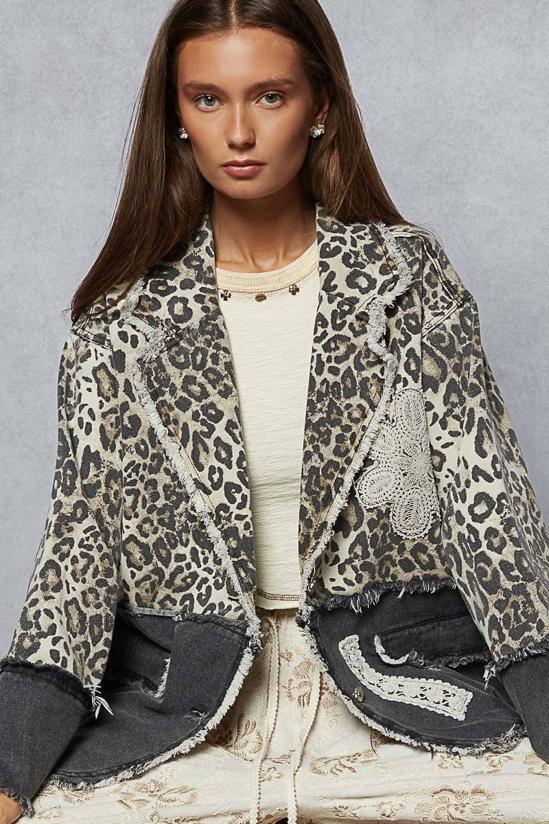 V-neck long sleeve crochet patch printed twill woven jacket